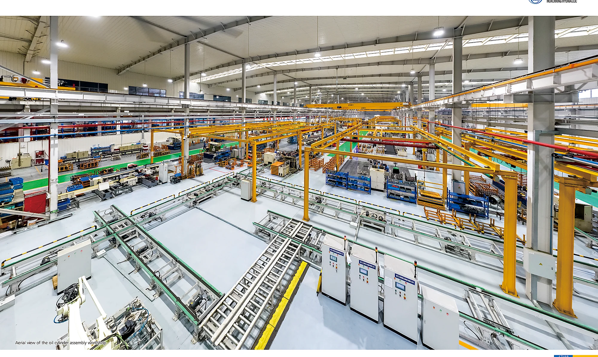 Hydraulic cylinder assembly workshop with automated transfer lines